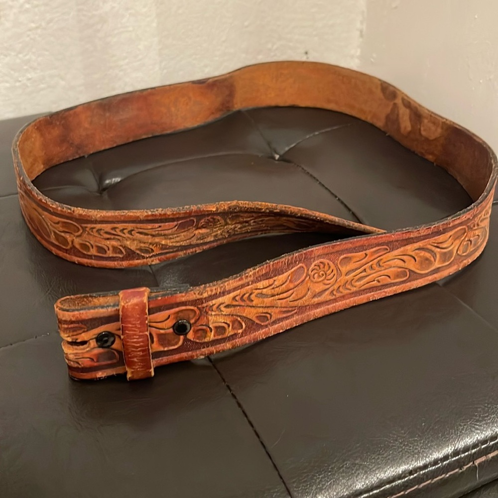 Vintage leather belt
